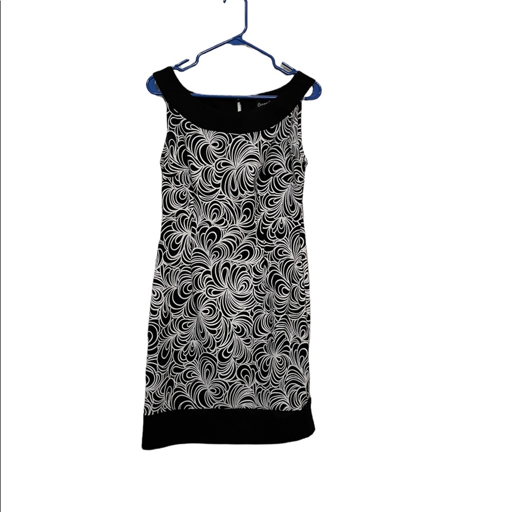 Black and white printed dress